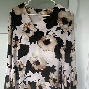 Banana Republic Floral Print Top